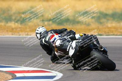 media/Apr-30-2023-CRA (Sun) [[020fcf5d43]]/Race 11-600 Expert Superbike/